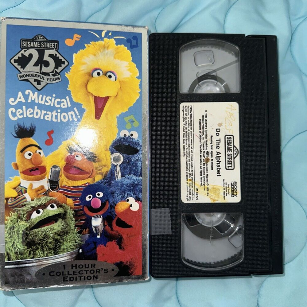 Sesame Street 25th Birthday A Musical Celebration VHS Tape 1993 Big Bird Cartoon